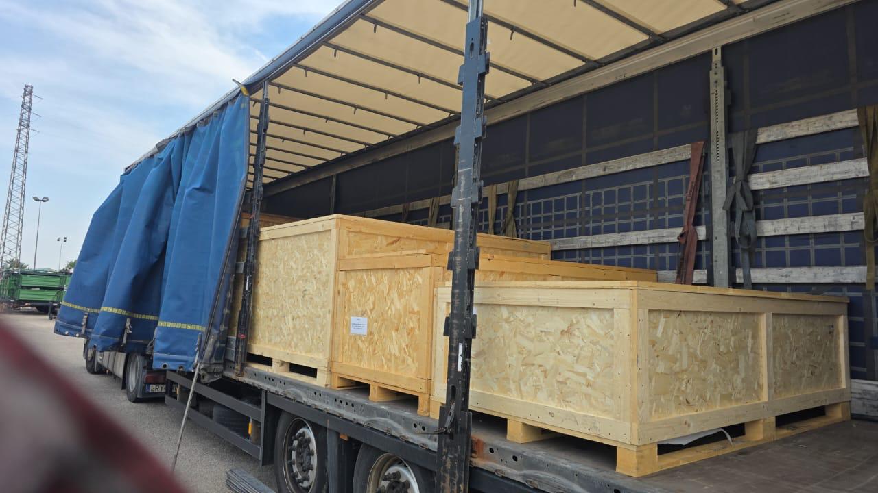 Harvester transmission components loaded for express delivery